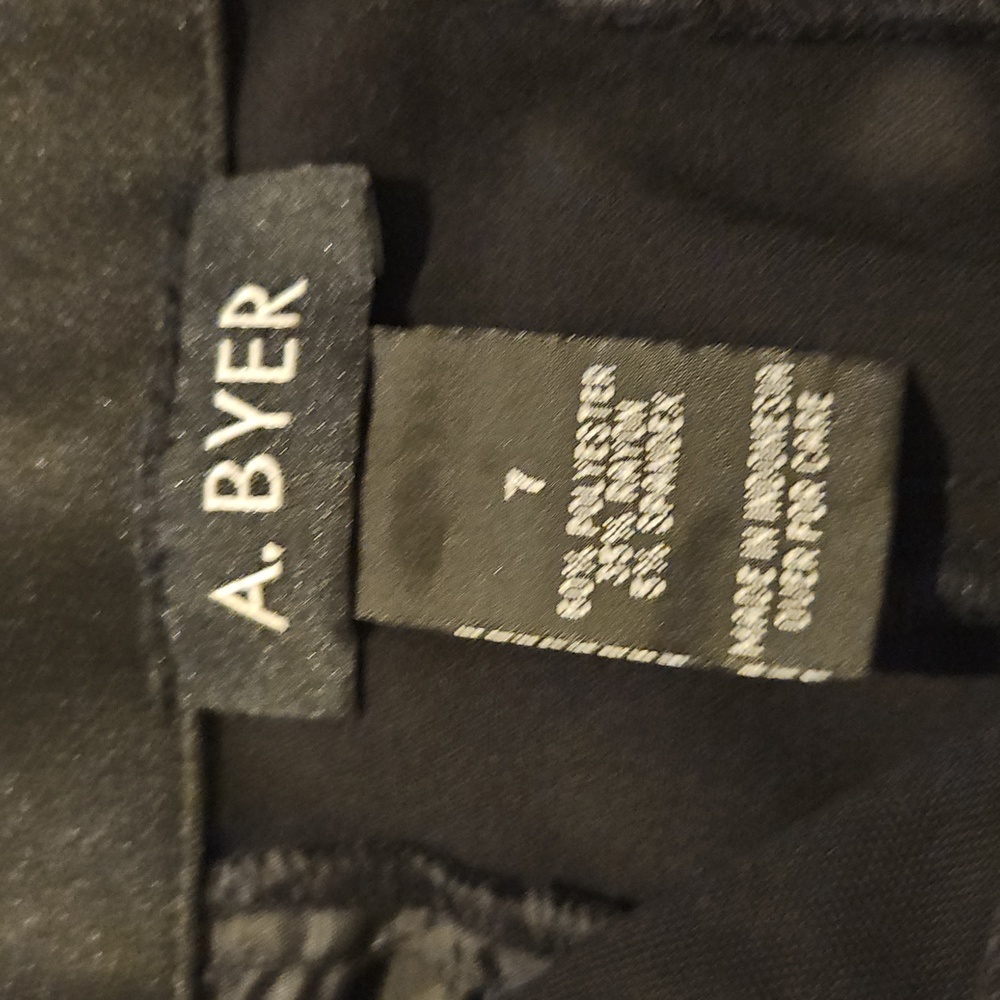 A. Byer Women's Waist Slimming Black Dress Pants Size 7 - Picture 7 of 8